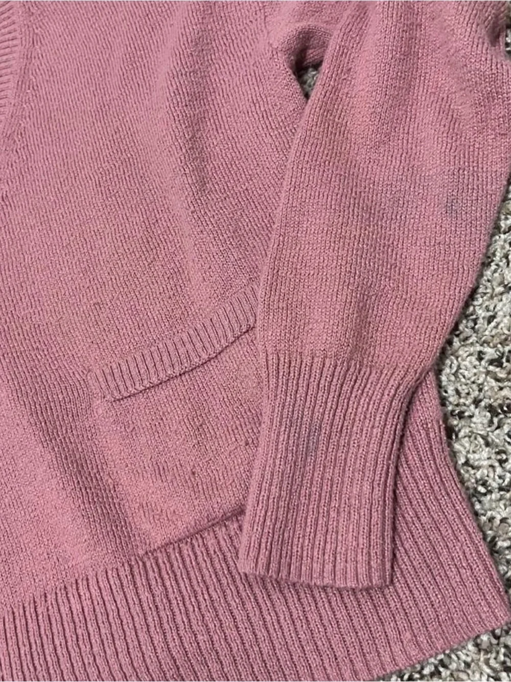 Banana Republic Dusty Rose V-Neck Pocket Sweater